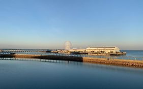 Serenity Harbour Views At Darwin Waterfront